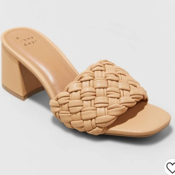 a new day Shoes - A new day size 7 1/2
